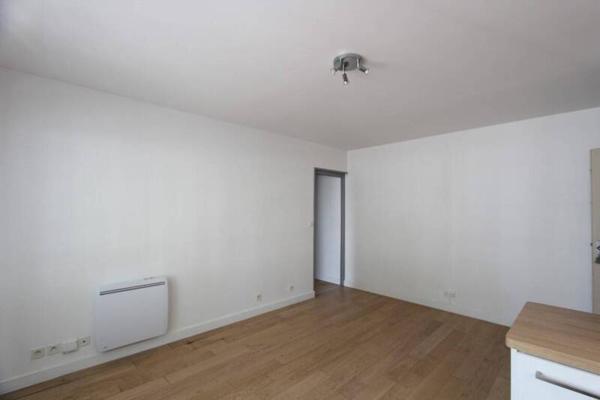 Appartement 2 pièces                                        - 44100 Nantes Réf : 12208