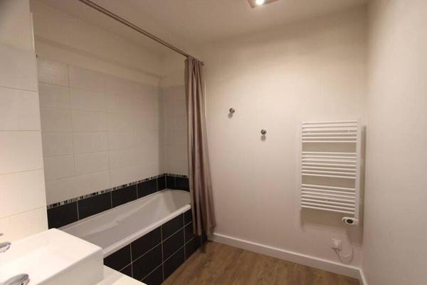 Appartement 2 pièces                                        - 44100 Nantes Réf : 12208
