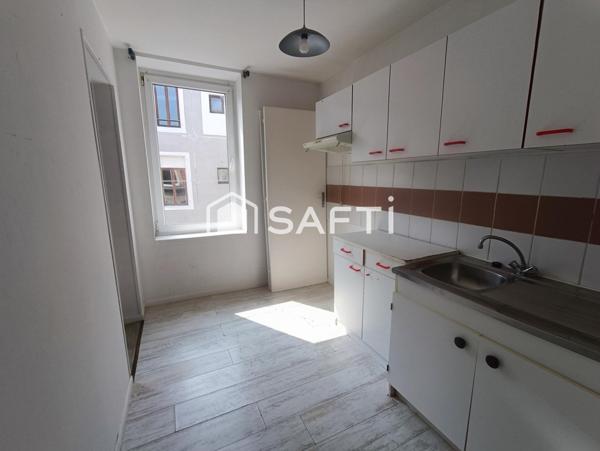 Maison de ville à proximité des remparts