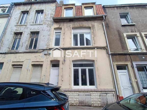 Maison de ville à proximité des remparts