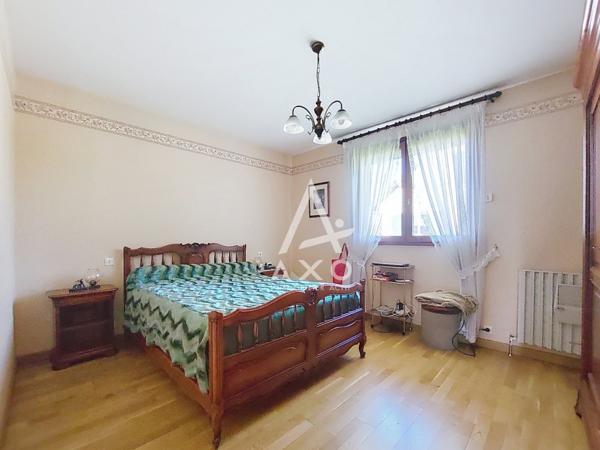 Maison à Couternon, 10 min de Dijon Est  Proche CHU, 3 chambres, sous-sol complet, 836 m² de terrain