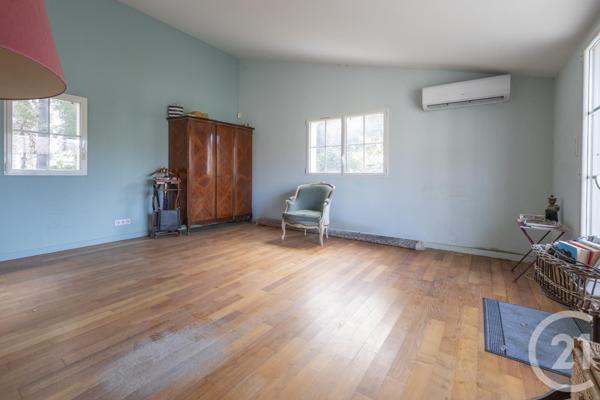 Maison à vendre  8 pièces - 265,90 m2 FOURAS - 17