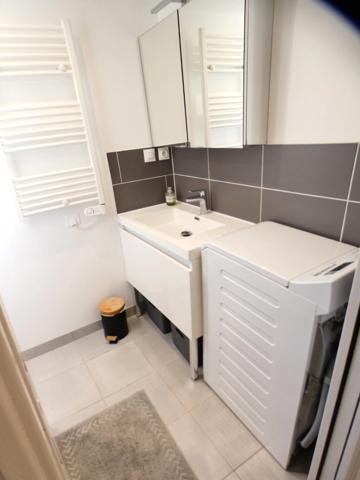 Pinède. Maison 3 pièces 40 m²