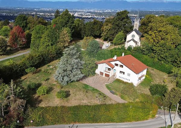 Maison 7 chambre(s) à vendre - Vétraz-Monthoux, Haute-Savoie - 74