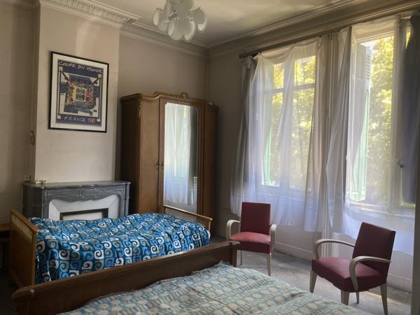 Maison 8 pièces - 232 m²