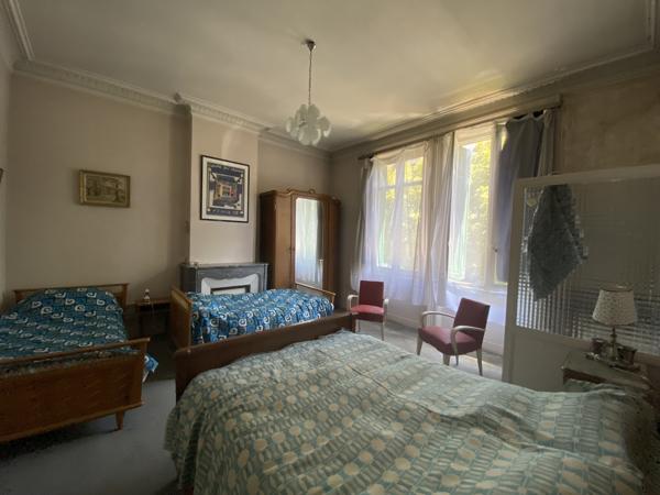 Maison 8 pièces - 232 m²