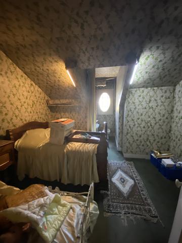 Maison 8 pièces - 232 m²