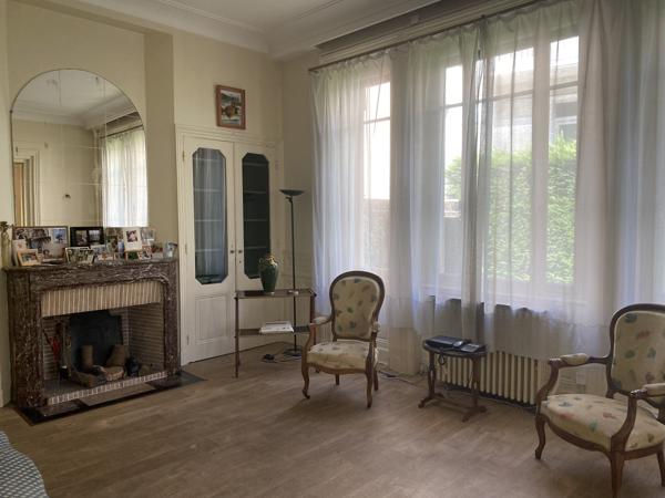 Maison 8 pièces - 232 m²