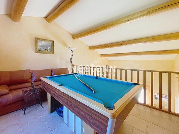 Calme absolu aux portes de la campagne - Villa indépendante de 166m2 habitables, 6 pièces, 4 chambres, vaste jardin, garage, piscine 8x4m