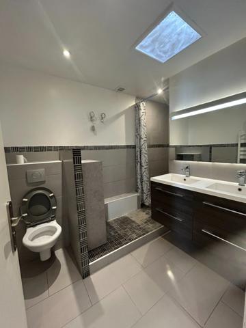 Maison lumineuse 121 m2 à vendre 6 pièces MONTPELLIER (34080)