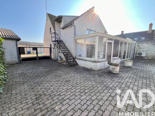 Maison à vendre 10 pièces 226 m² Puiseaux