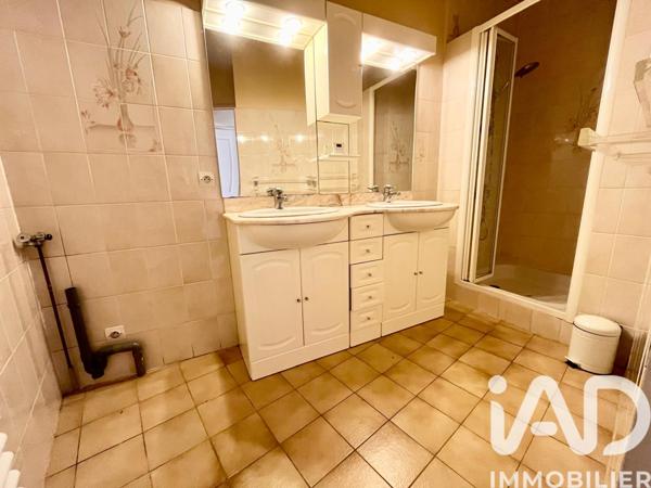 Maison à vendre 10 pièces 226 m² Puiseaux
