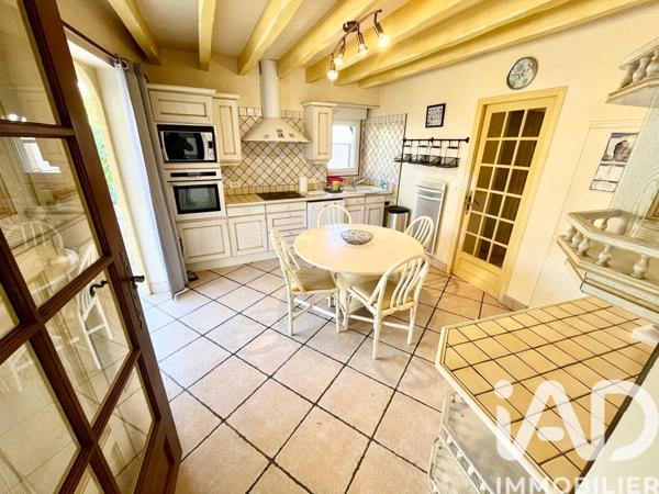 Maison à vendre 10 pièces 226 m² Puiseaux