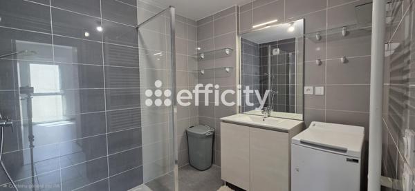Appartement
         4 pièces
        - 80 m² Exclusivité 369 000 € *