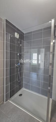 Appartement
         4 pièces
        - 80 m² Exclusivité 369 000 € *