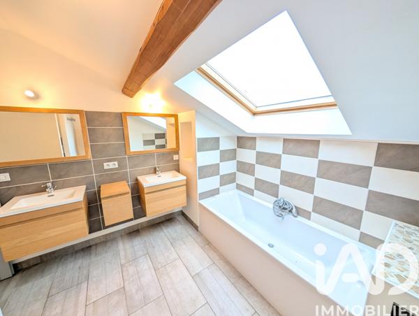 Maison à vendre 5 pièces 155 m² Civaux