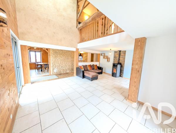 Maison à vendre 5 pièces 155 m² Civaux