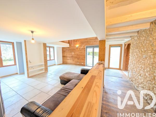 Maison à vendre 5 pièces 155 m² Civaux