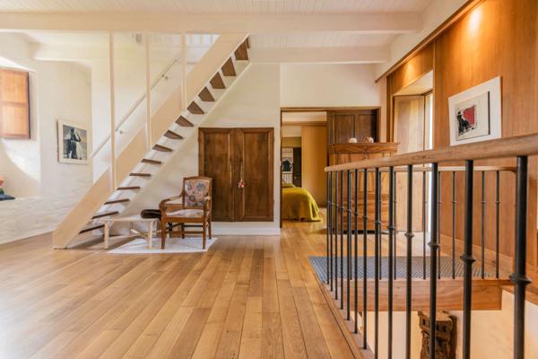 MAGNIFIQUE MOULIN XVe SIECLE ENTRE TERRE ET MER 7 PIÈCES 176 M² HENVIC