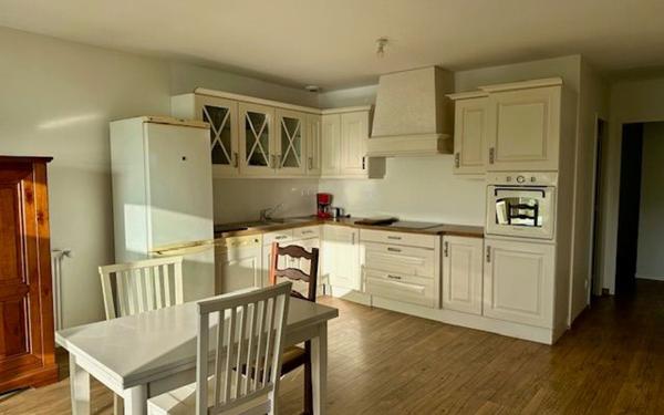 Maison à vendre    3 pièces • 80 m2 Saint-Joachim