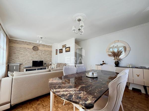 Appartement 3 pièces de 64,45 m² - dernier étage - vue panoramique - Sèvres centre-ville