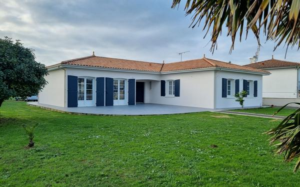 Maison à vendre    5 pièces •  Tonnay-Charente