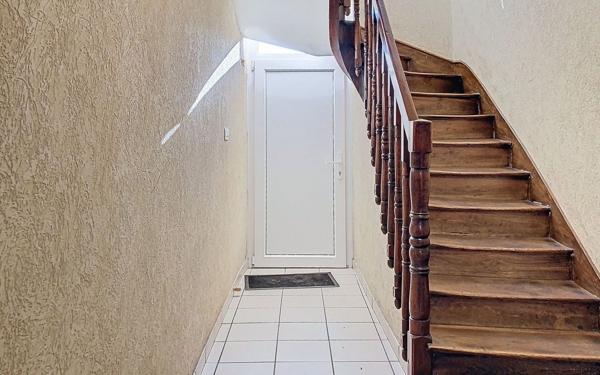 Immeuble à vendre    7 pièces •  Montluçon