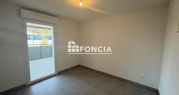 Location Appartement 4 pièces 66.4 m² - Montfavet 84140