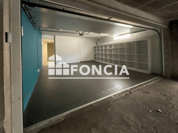 À vendre Local commercial 48.5 m² - Nantes 44300