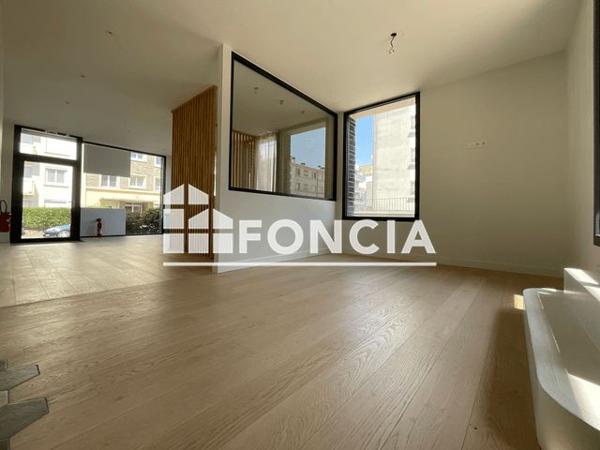 À vendre Local commercial 48.5 m² - Nantes 44300