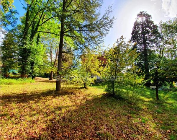 GRANDE PROPRIETE DE CARACTERE DE 8 PIECES A 17 km DE PARIS, PROCHE D'ENGHIENS-LES-BAINS