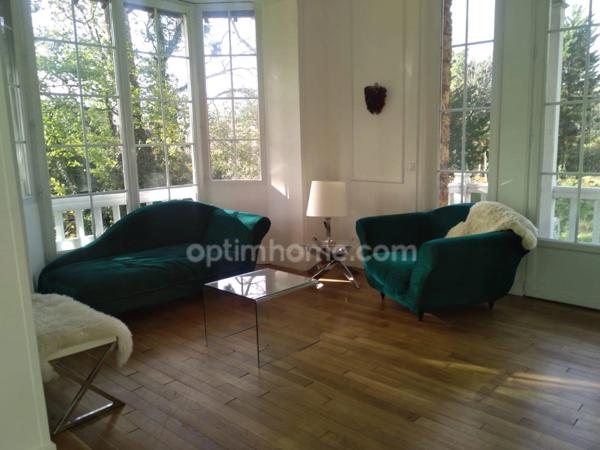 GRANDE PROPRIETE DE CARACTERE DE 8 PIECES A 17 km DE PARIS, PROCHE D'ENGHIENS-LES-BAINS