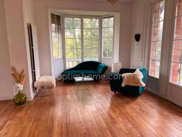 GRANDE PROPRIETE DE CARACTERE DE 8 PIECES A 17 km DE PARIS, PROCHE D'ENGHIENS-LES-BAINS