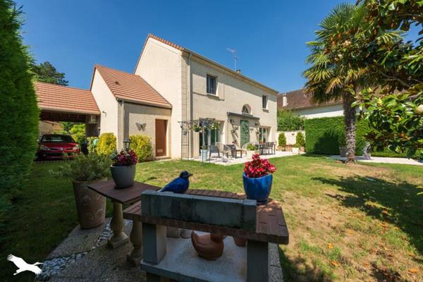 Maison à vendre |  Pontoise |  8 pièces | 206 m²