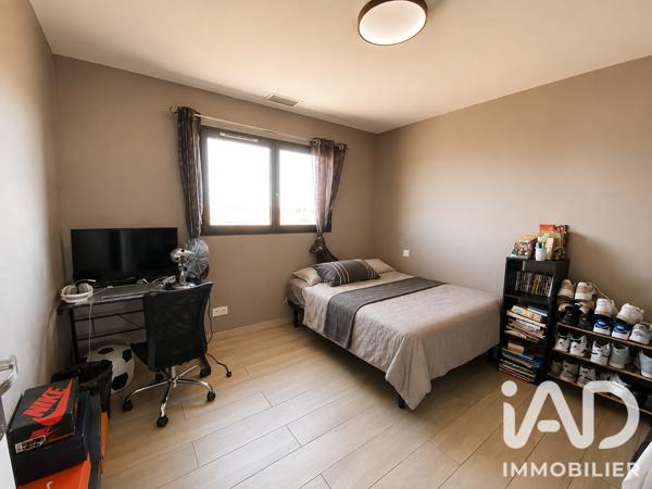 Maison à vendre 6 pièces 145 m² Baixas