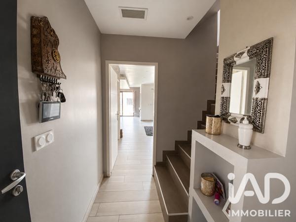 Maison à vendre 6 pièces 145 m² Baixas