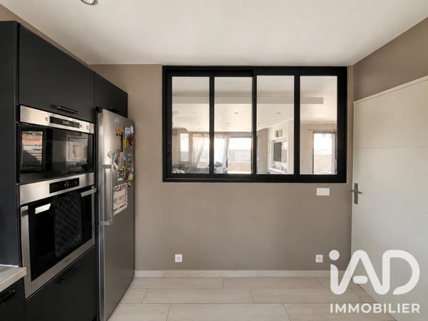 Maison à vendre 6 pièces 145 m² Baixas