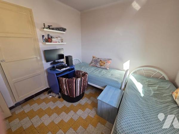 Appartement T3 de 51m2 (loué 550/mois depuis 12 ans, Locataire très sérieux), quartier National (3e)