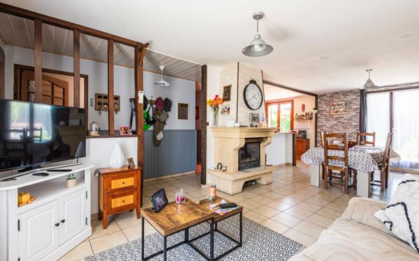 Maison à vendre    5 pièces •  Rocourt-Saint-Martin