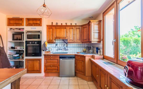 Maison à vendre    5 pièces •  Rocourt-Saint-Martin