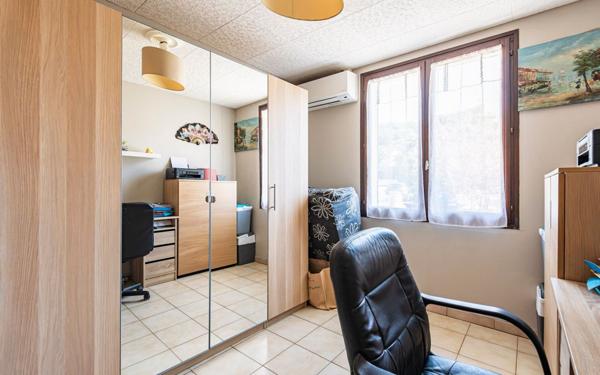 Maison à vendre    5 pièces •  Rocourt-Saint-Martin