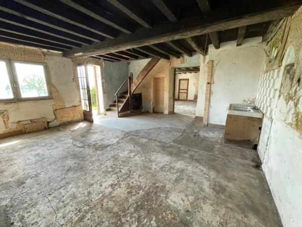 Maison de village à rénover 35000€