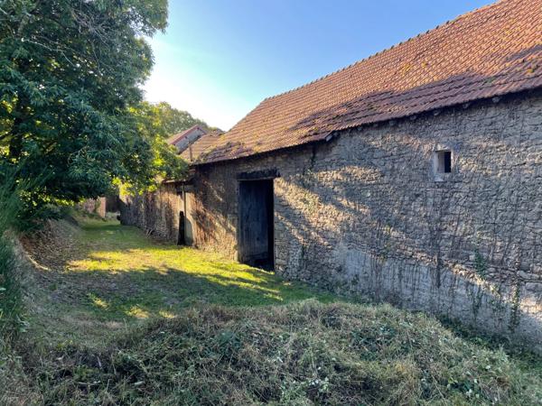 Maison de village à rénover 35000€