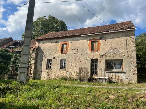 Maison de village à rénover 35000€