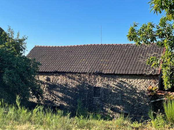 Maison de village à rénover 35000€