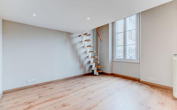 Appartement à vendre    3 pièces • 64,24 m2 Nice