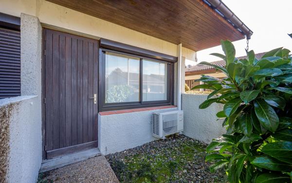 Maison à vendre    2 pièces •  Lit-et-Mixe