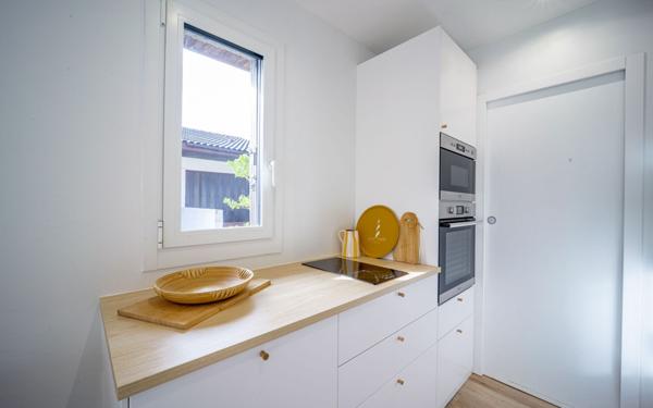 Maison à vendre    2 pièces •  Lit-et-Mixe