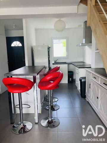 Location maison 5 pièces 81,8 m² Le Bono