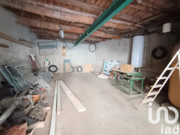 Maison à vendre 8 pièces 187 m² Saint-Paulet-de-Caisson